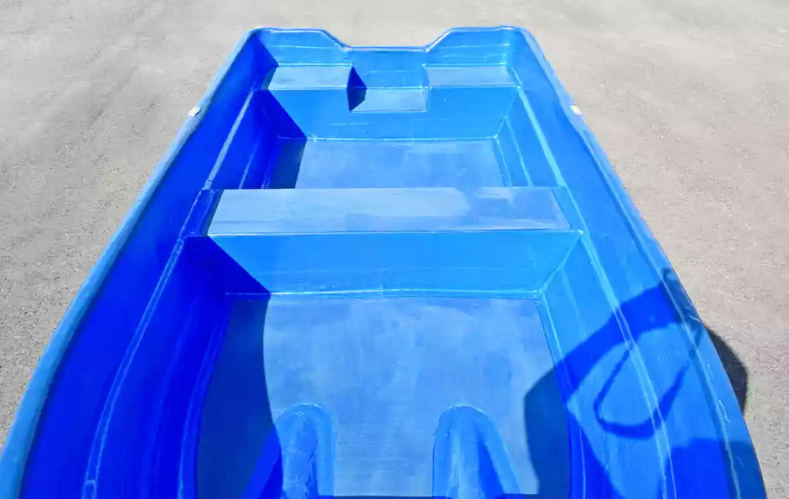 Стеклопластиковая лодка Neman-340 (тримаран) 