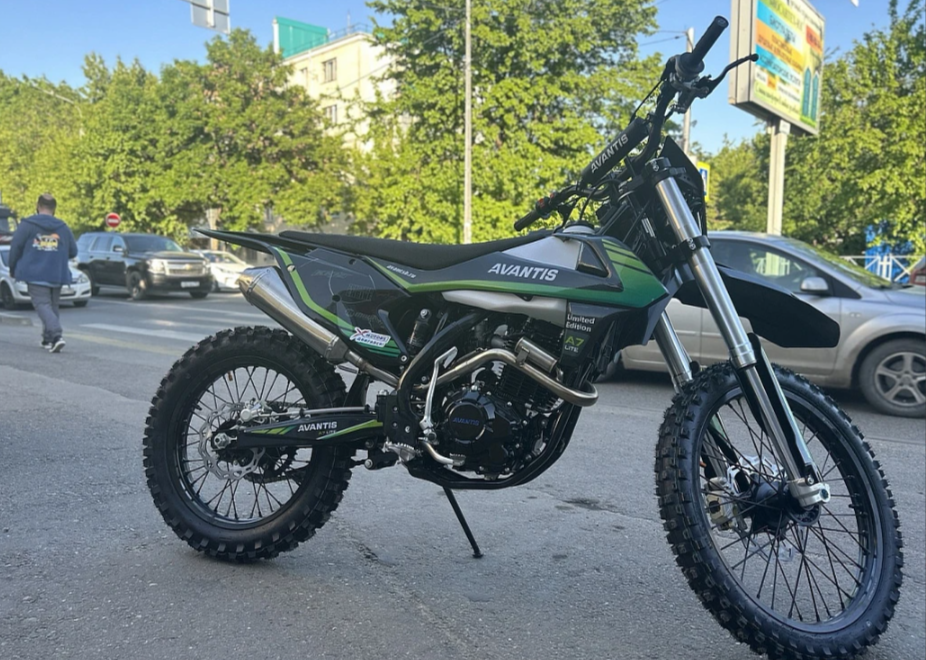 Мотоцикл AVANTIS A7 NEW LITE (CB250-F/172FMM-3A) KKE (2023) 