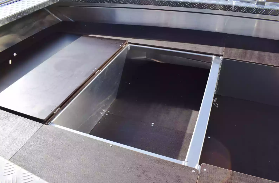 Алюминиевая лодка Wyatboat-490 Jonboat 