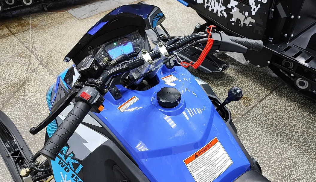 Снегоход Ataki WD150 Б/У  Снегоход Ataki WD150 Б/У