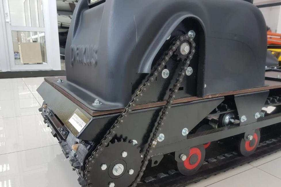 Мотобуксировщик PAXUS 650 AVANT 9 л.с. 