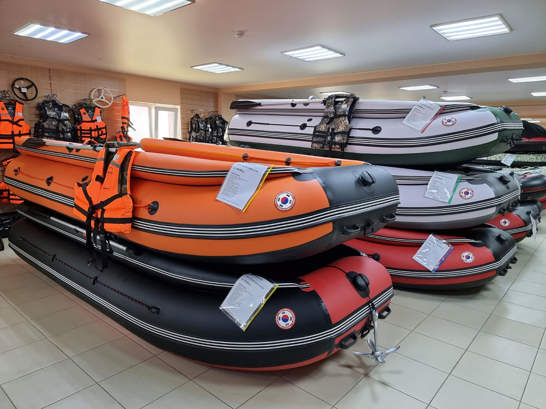 Лодка MISHIMO FAMILY LITE 430 