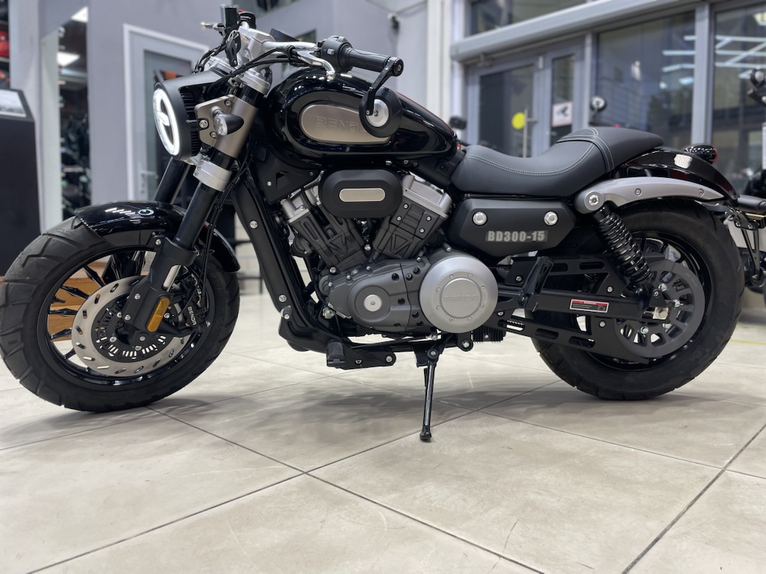 Мотоцикл Benda Chinchilla 300 