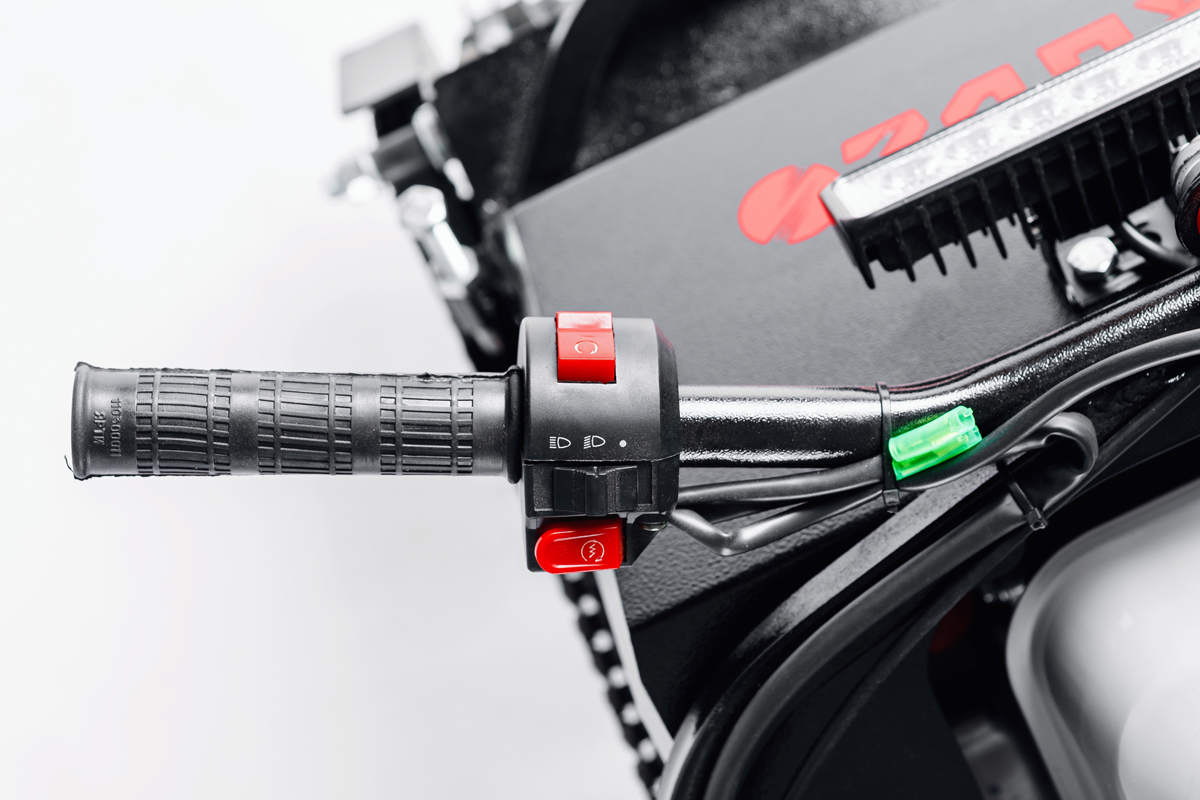 МОТОБУКСИРОВЩИК IKUDZO 1100/380 К7 