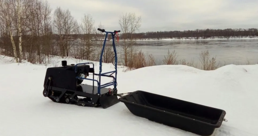 Мотобуксировщик ЮКОН 380 7 л.с.  Мотобуксировщик ЮКОН 380 7 л.с.