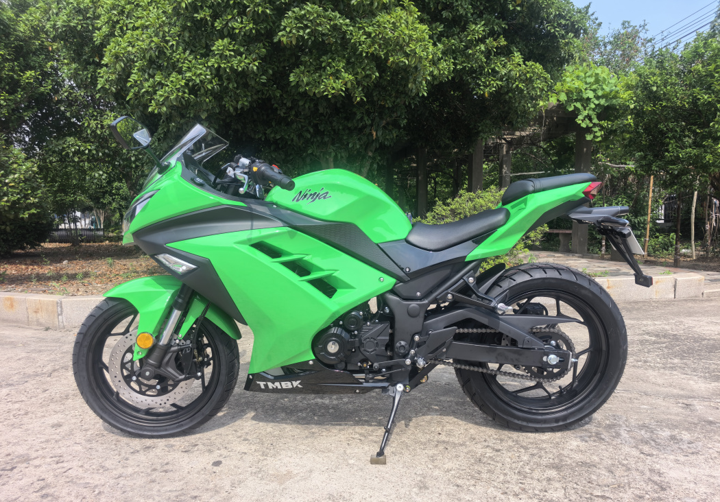 Мотоцикл TMBK Ninja 400cc 