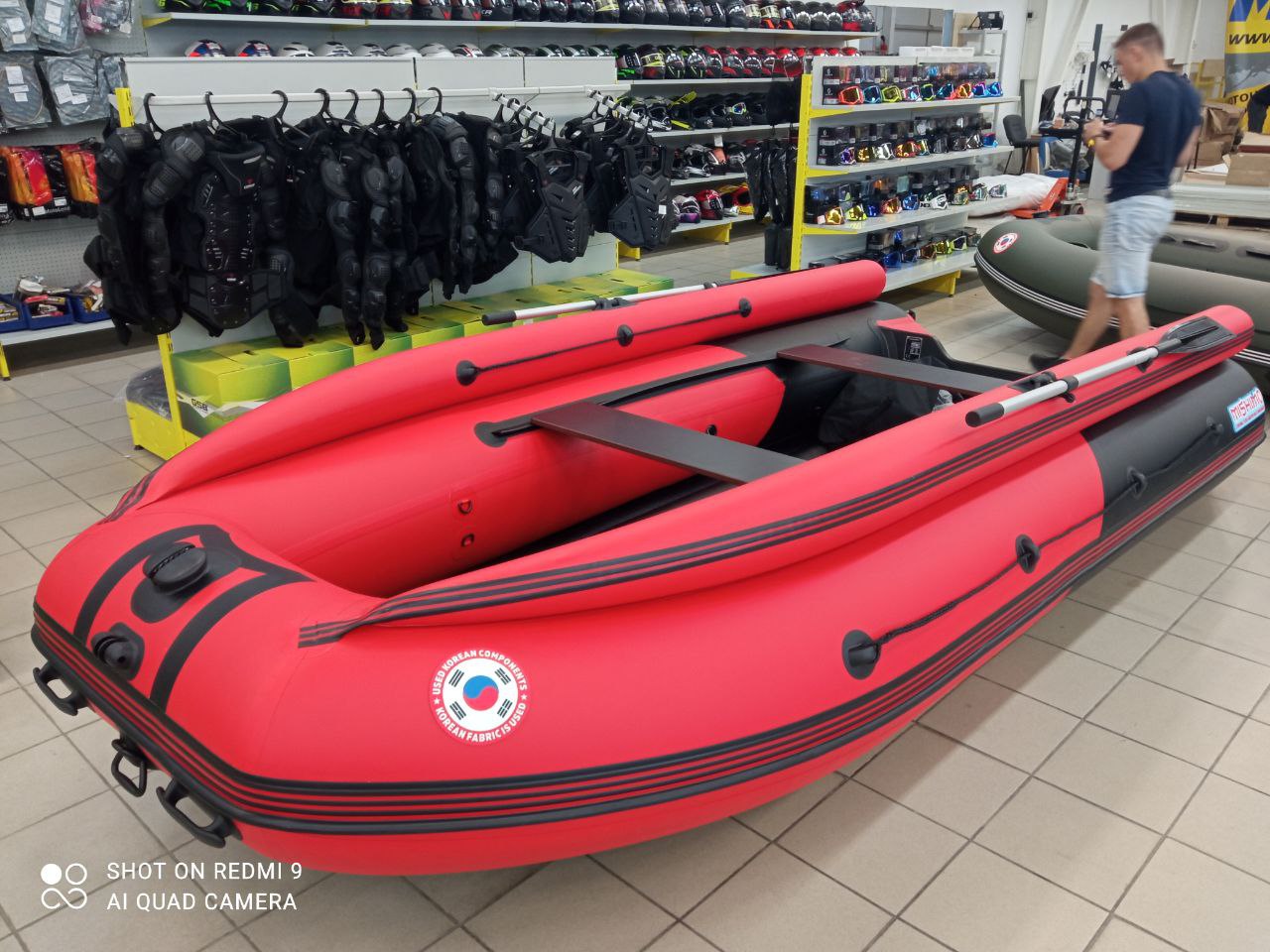 Лодка MISHIMO RIVER FJET PRO 430  под водомет 