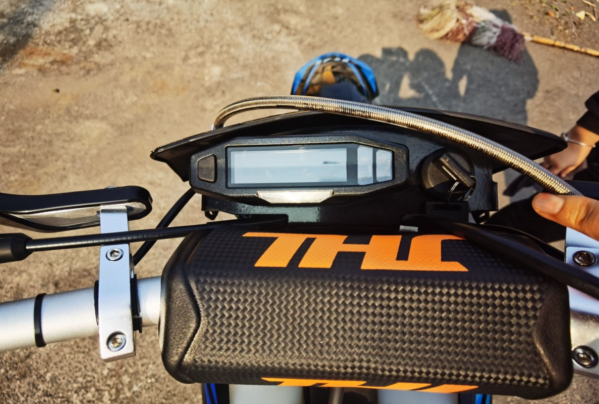 Мотоцикл JHLMOTO JHL Z3 CB250 (172FMM-3A) 