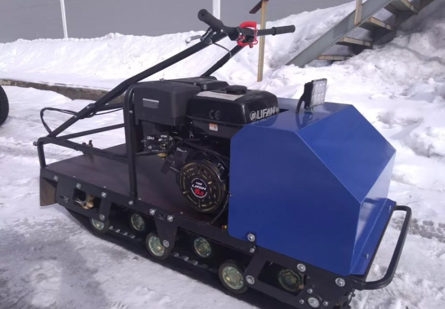 Мотобуксировщик AhtaR ЗИМА с реверсом (задний ход) 