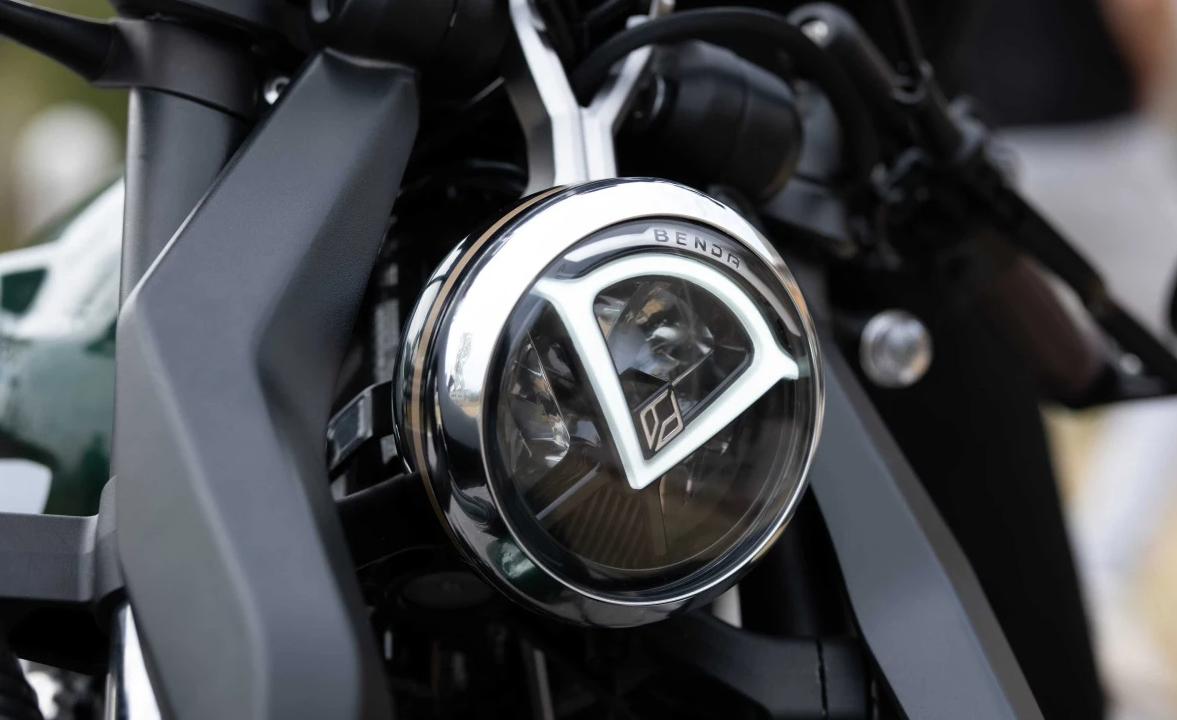 Мотоцикл Benda Napoleon 250 