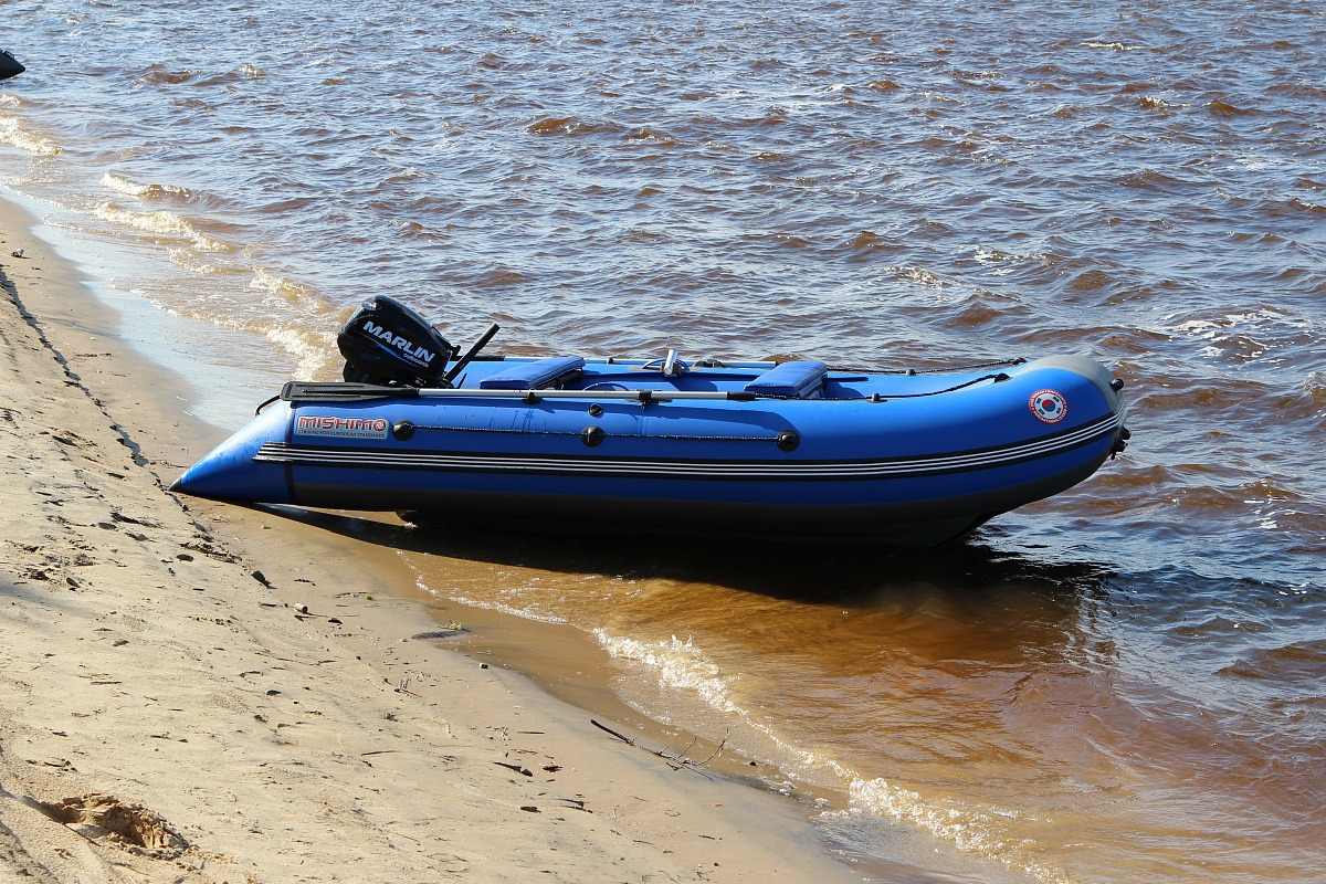 Лодка MISHIMO SPORT 400 