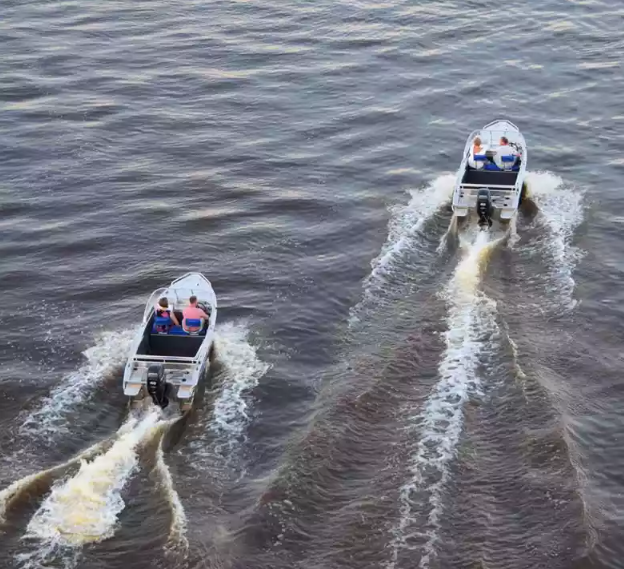 Алюминиевый катер Wyatboat-490 Pro водомет  Алюминиевый катер Wyatboat-490 Pro водомет