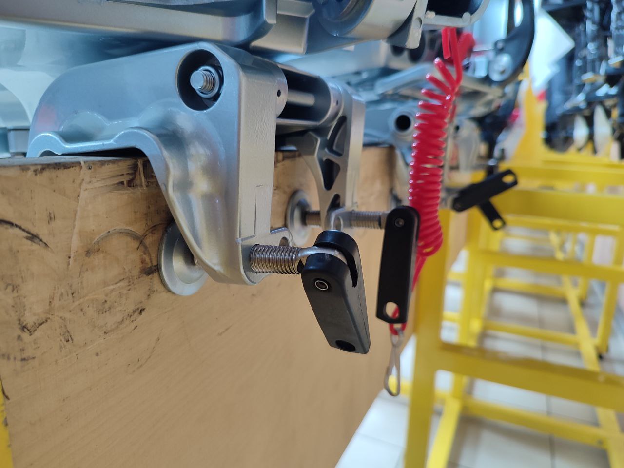 Лодочный мотор PROMAX SP9.9FHS (15) EXTRA  Лодочный мотор PROMAX SP9.9FHS (15) EXTRA