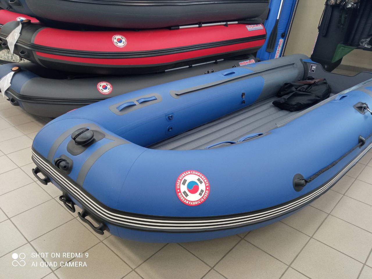 Лодка MISHIMO RIVER JET 400 под водомет 