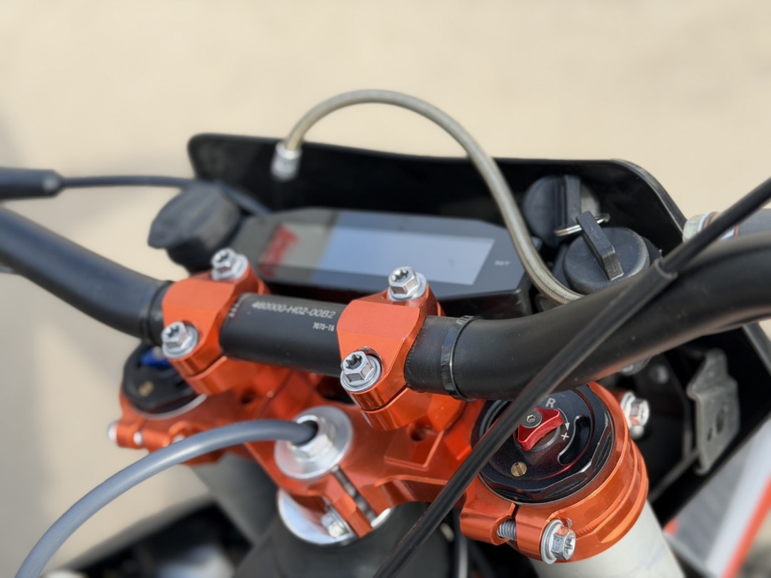 Кроссовый мотоцикл PROMAX HELLCAT KBS350 