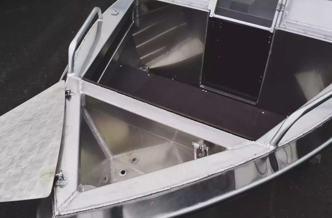 Алюминиевая лодка  Neman-400 DC 