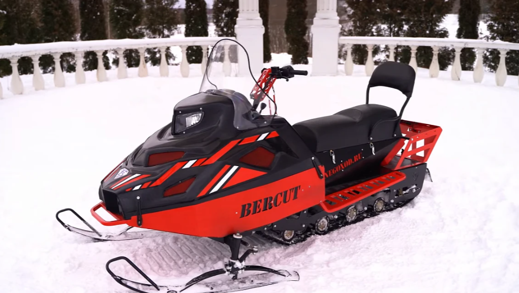 Миниснегоход Бурлак Беркут ЛОНГ 20 л.с. 