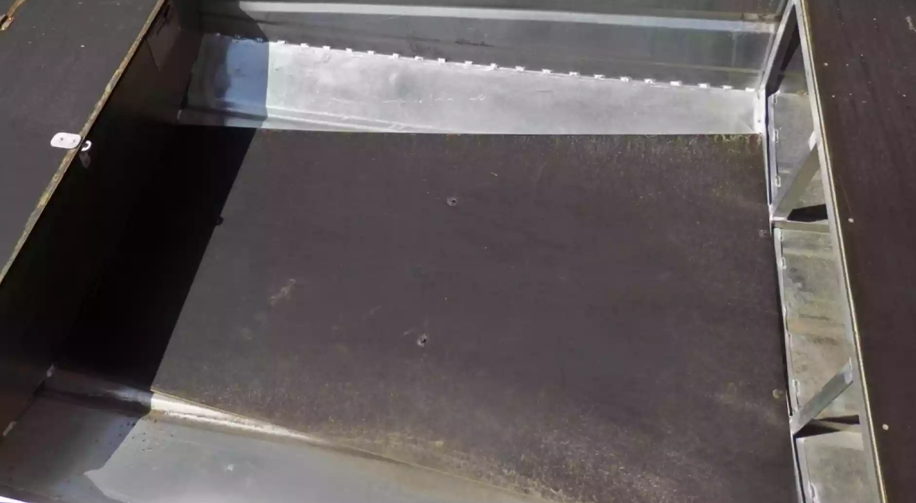 Алюминиевая лодка Вятка-Профи Вариант 