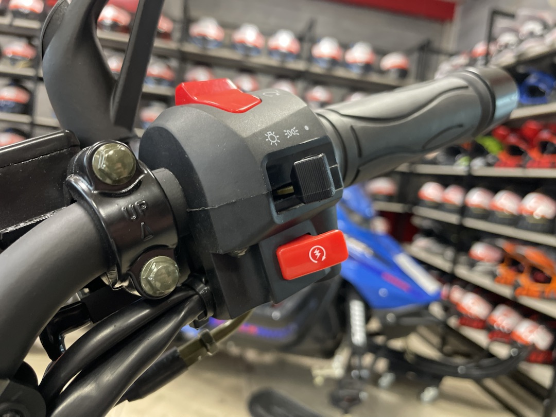 Мопед PROMAX CB150R (49) 