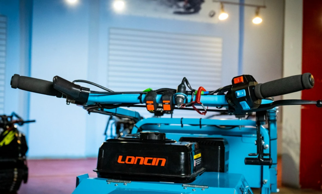 Мотобуксировщик Бурлак Таежник 20 л.с. 