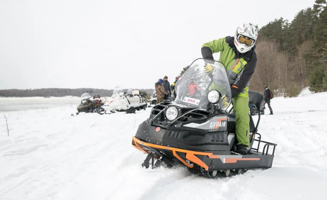 Снегоход РМ БУРАН ЛИДЕР АДЕ 