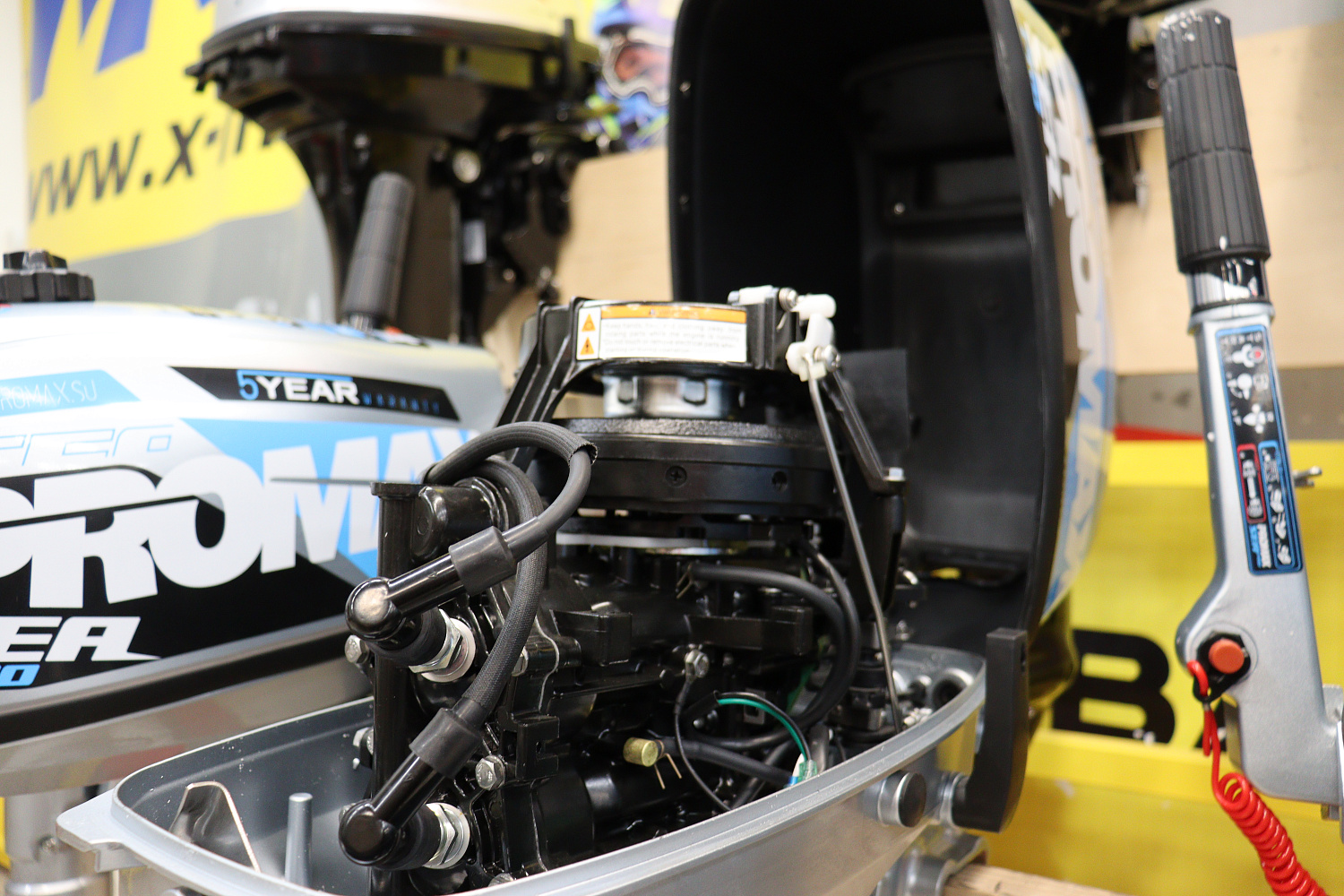 Лодочный мотор PROMAX SP9.9FHS LIGHT 