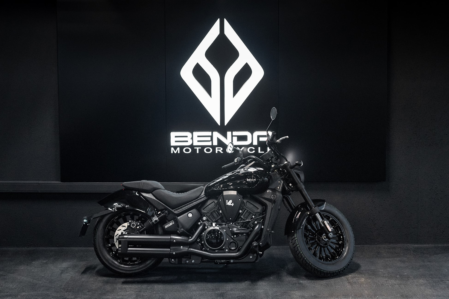 Мотоцикл Benda DarkFlag 500 