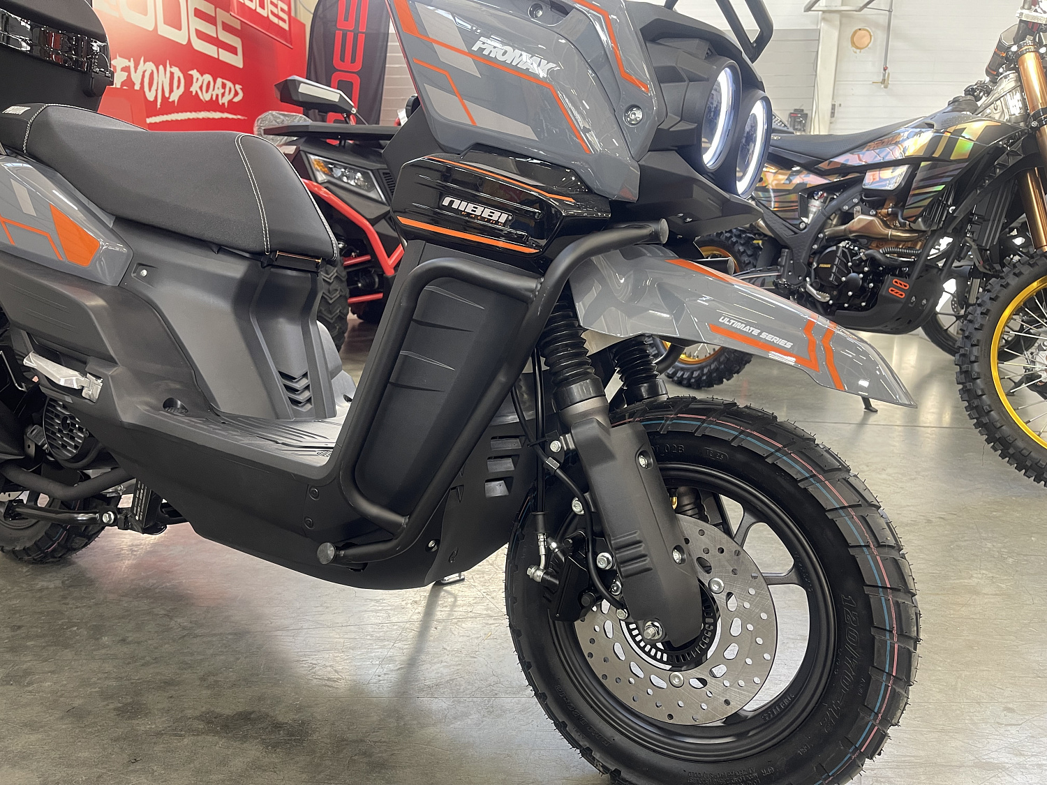 Скутер PROMAX STALKER 240(49) 